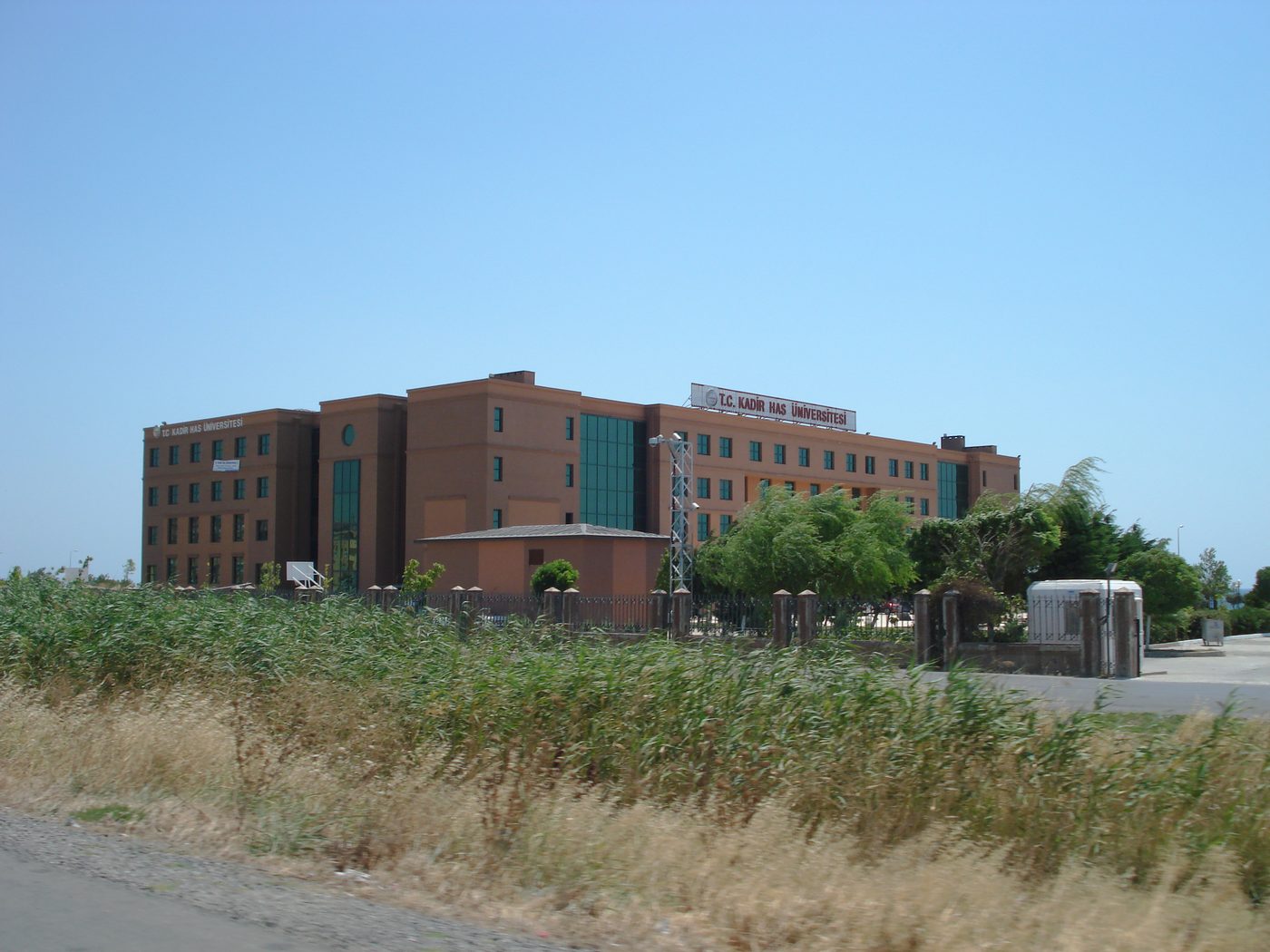 Kadir Has University campus
